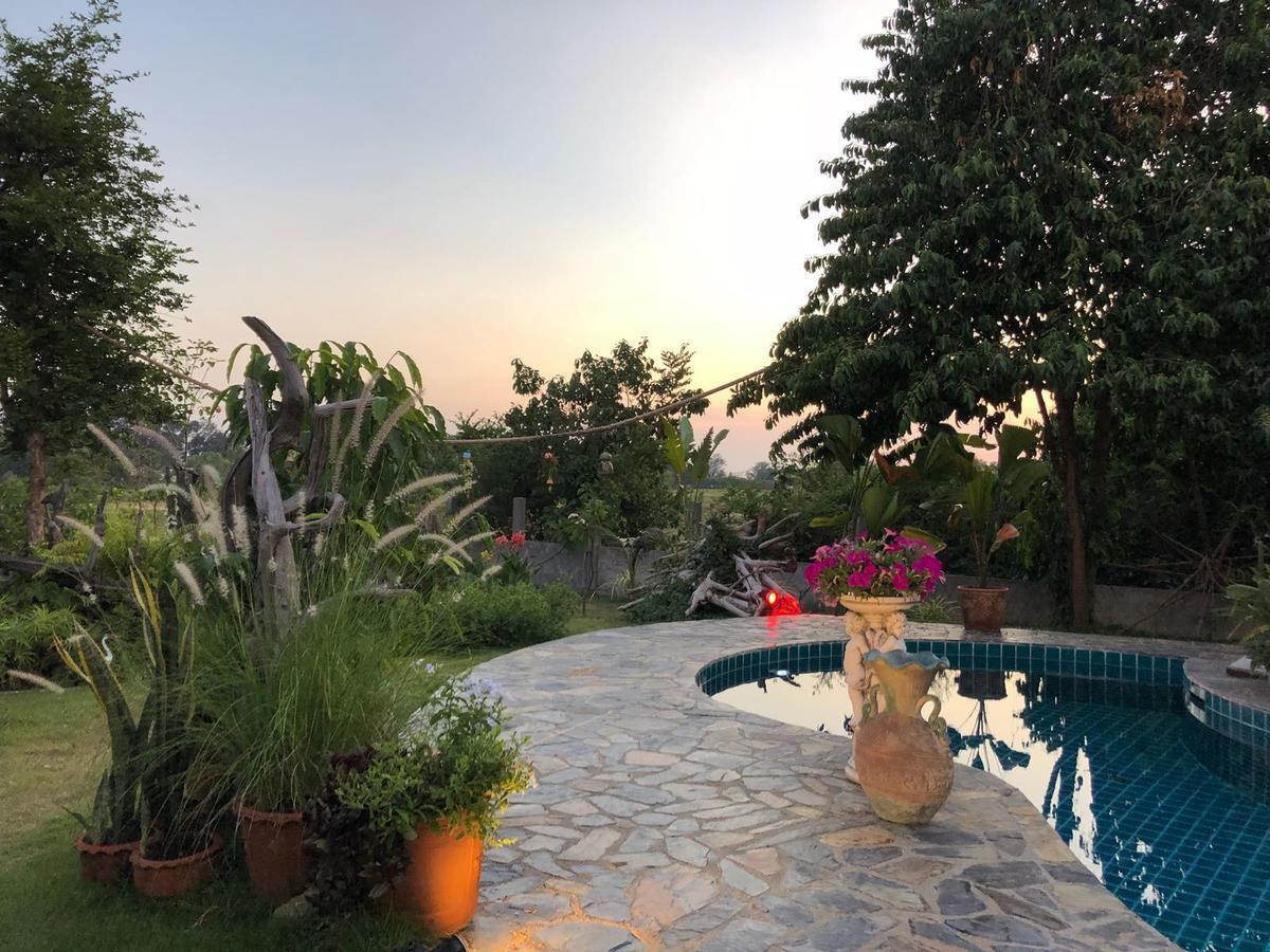Tree Roots Retreat Ξενοδοχείο Ράγιονγκ Εξωτερικό φωτογραφία