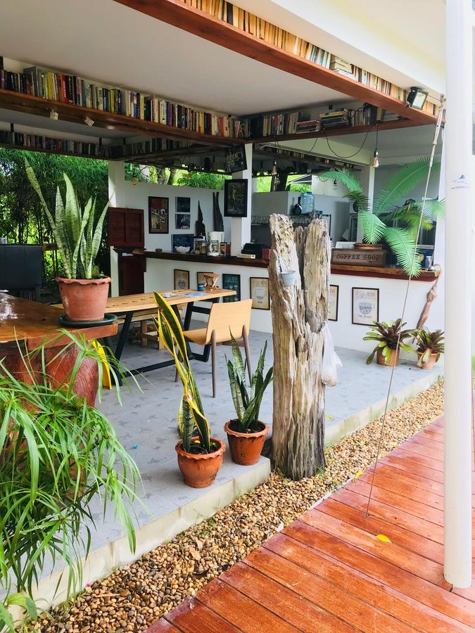 Tree Roots Retreat Ξενοδοχείο Ράγιονγκ Εξωτερικό φωτογραφία